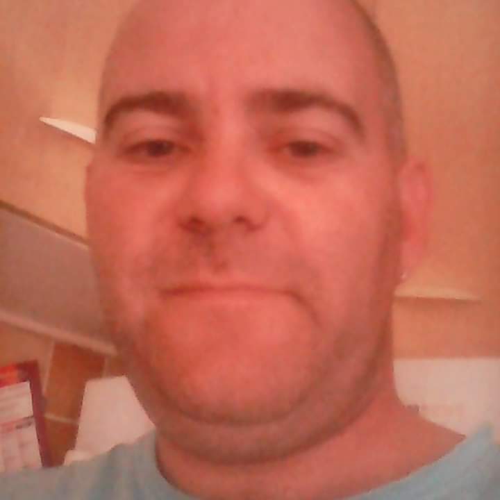 Mohamed-salim - Chez-le-Bart - Neuchâtel | Speed Dating