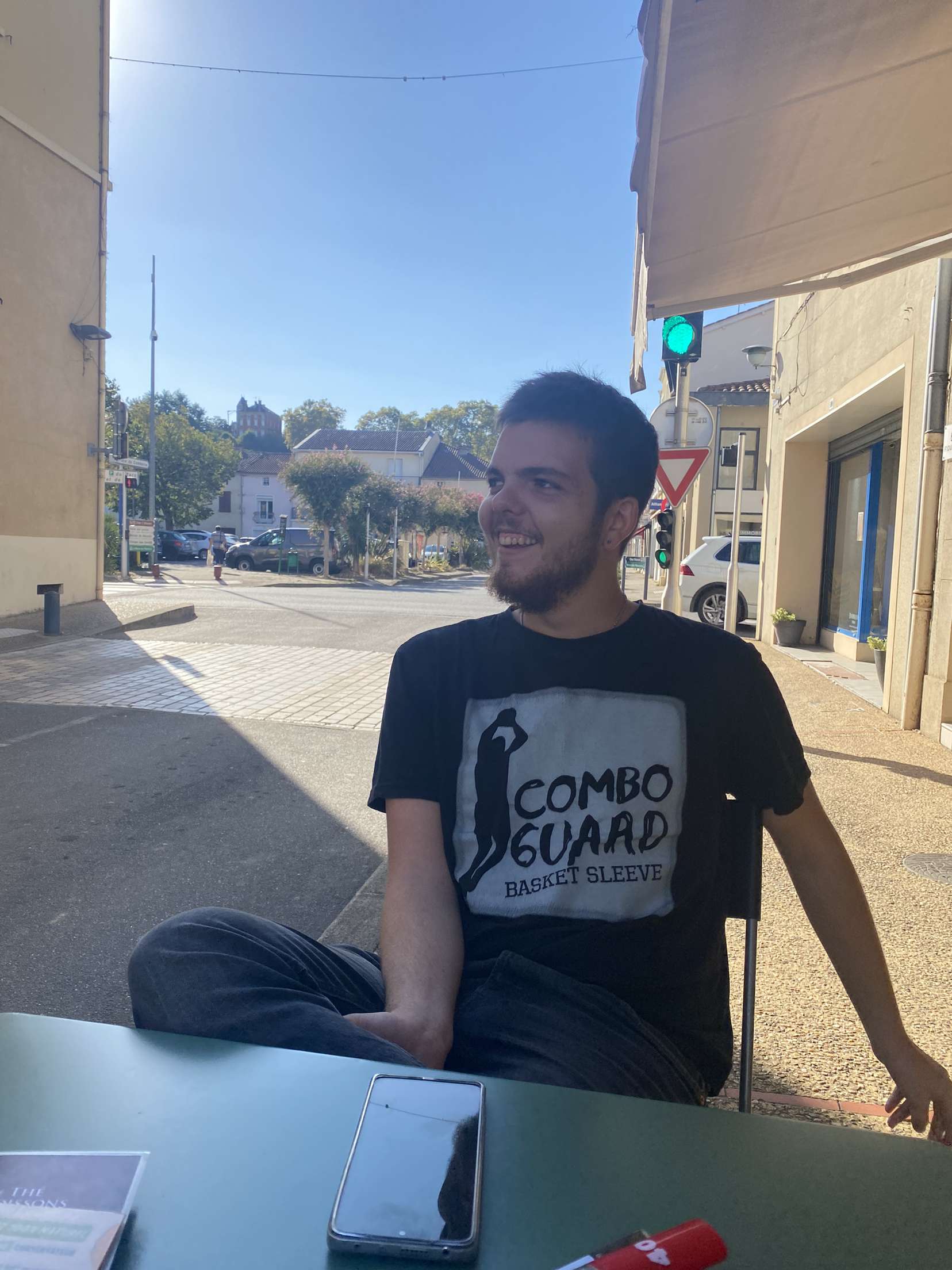 Nassradine - Etagnières - Vaud | Speed Dating